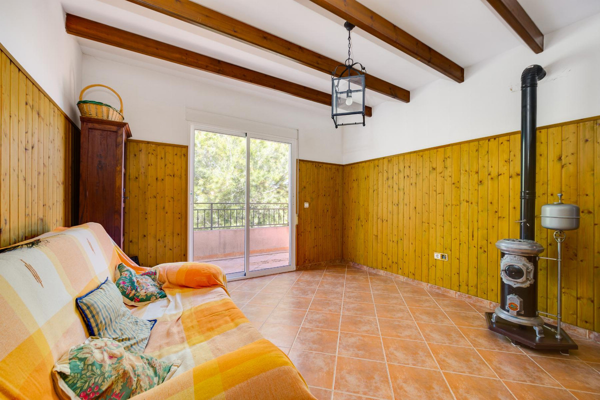 Huis te koop in San Miguel de Salinas | 5 slaapkamers H5387434