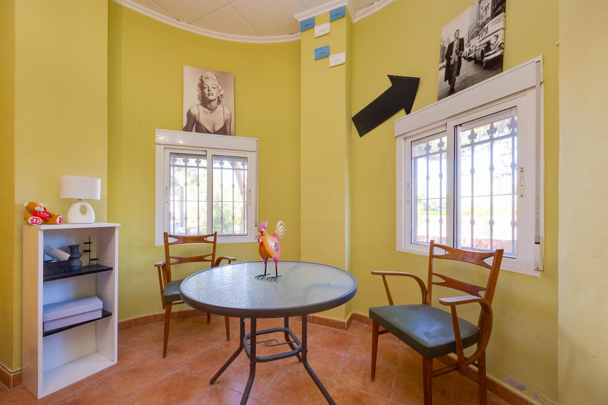 Huis te koop in San Miguel de Salinas | 5 slaapkamers H5387434