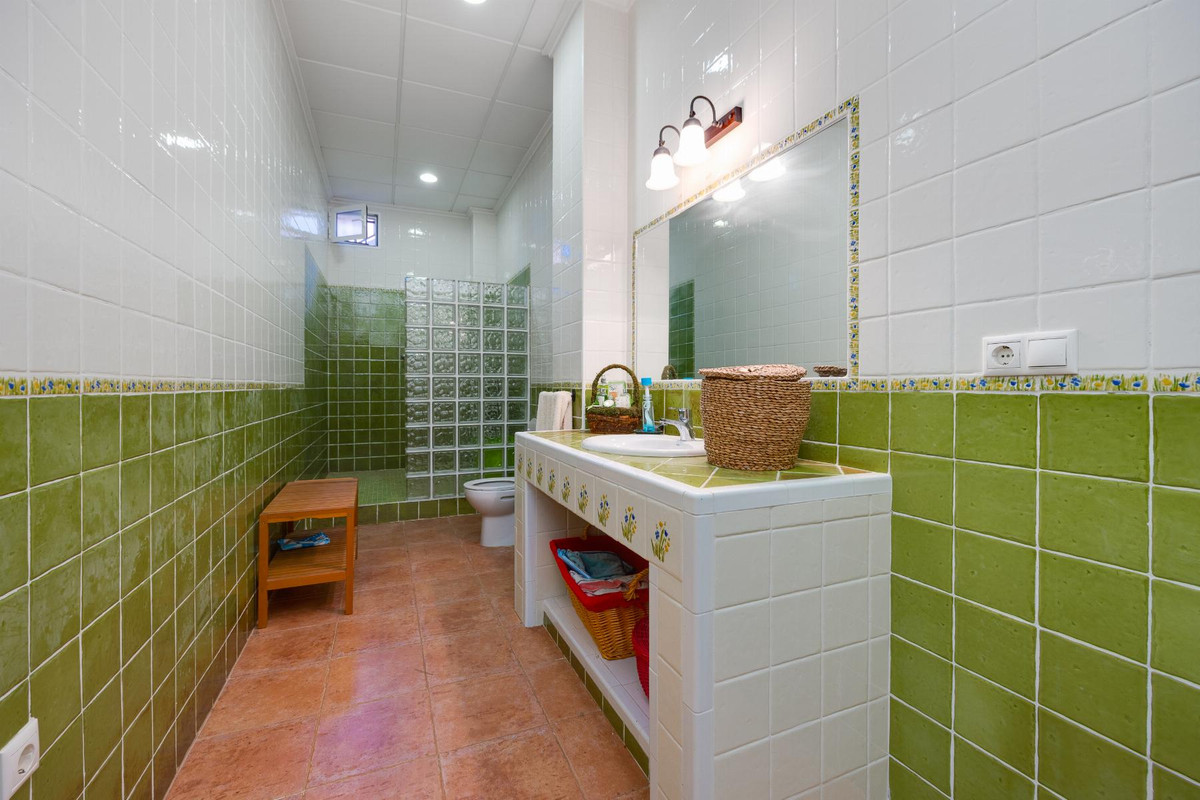 Huis te koop in San Miguel de Salinas | 5 slaapkamers H5387434