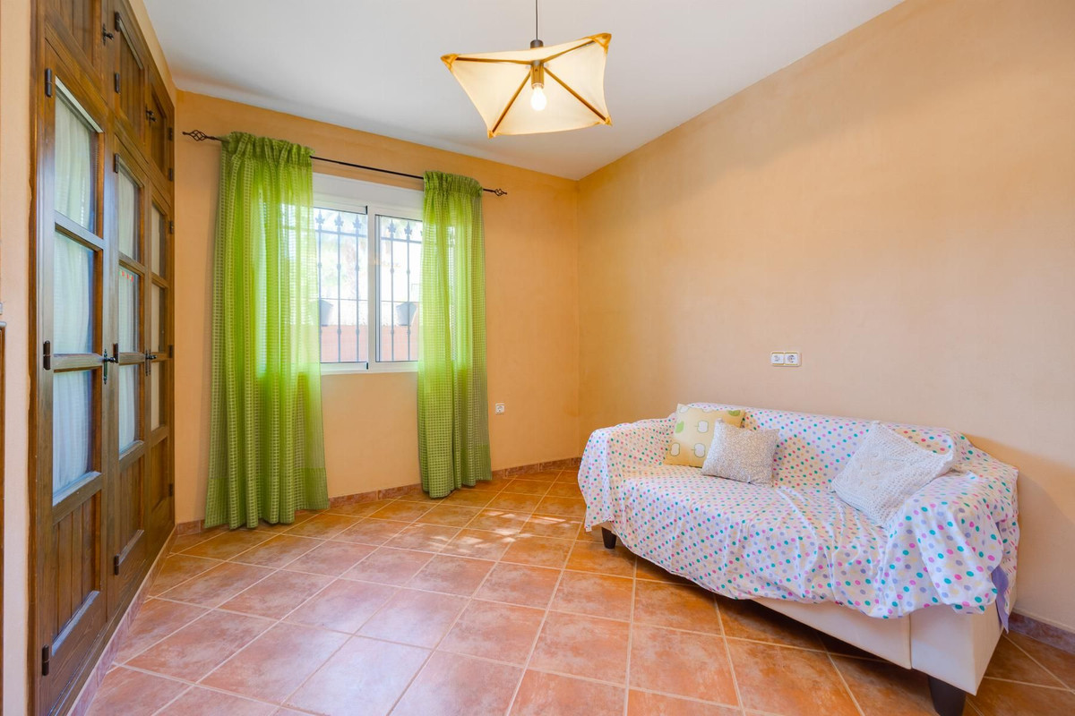Huis te koop in San Miguel de Salinas | 5 slaapkamers H5390263