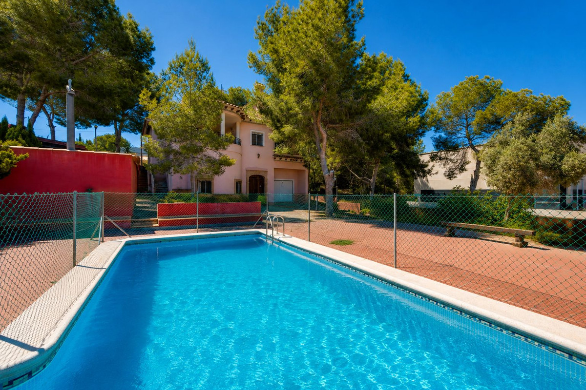 Huis te koop in San Miguel de Salinas | 5 slaapkamers H5390263