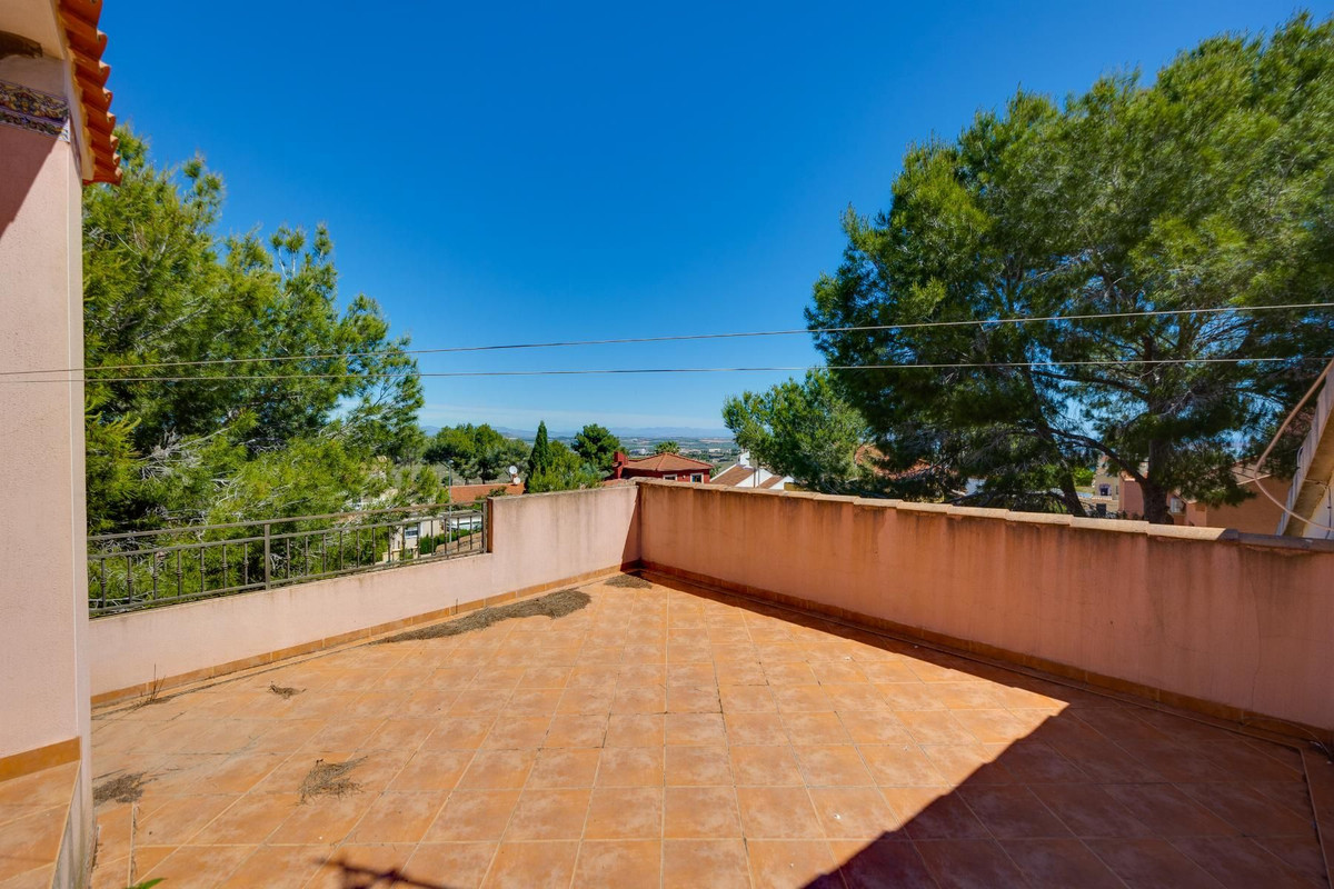 Huis te koop in San Miguel de Salinas | 5 slaapkamers H5390263
