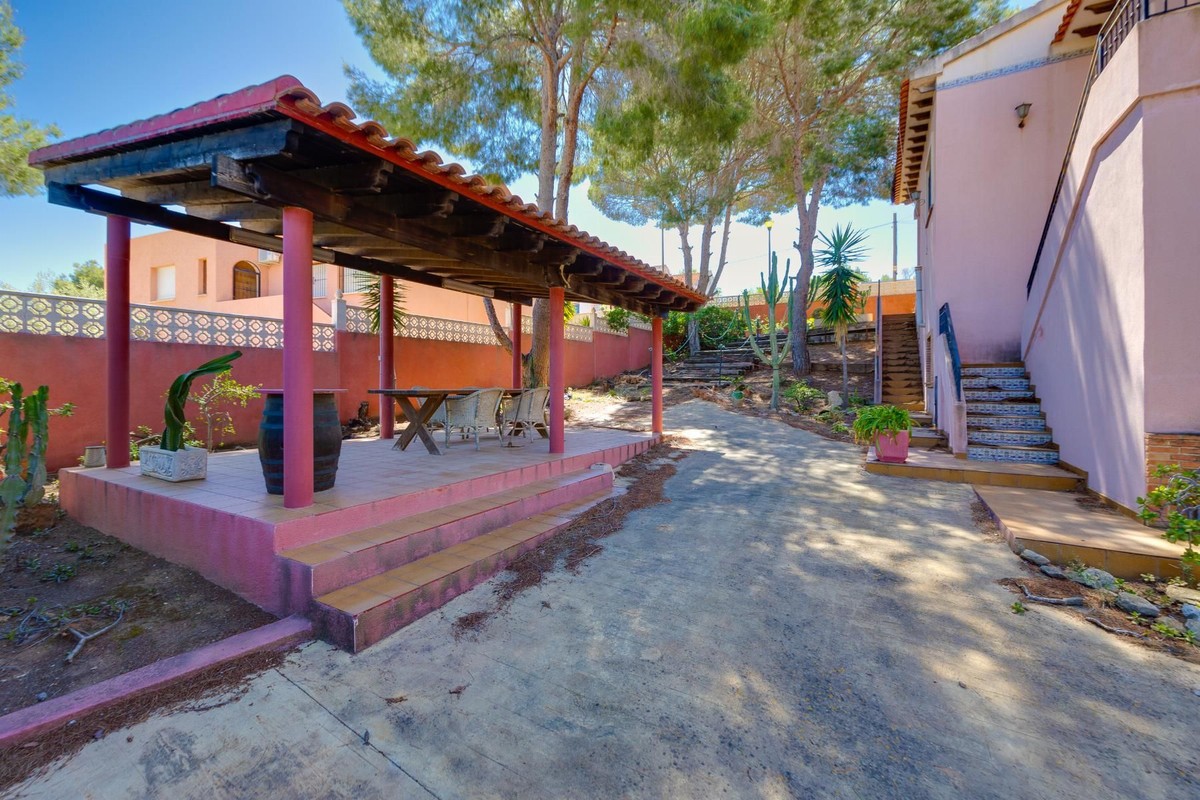 Huis te koop in San Miguel de Salinas | 5 slaapkamers H5390263