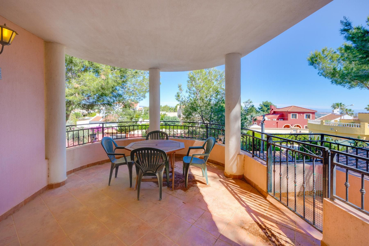 Huis te koop in San Miguel de Salinas | 5 slaapkamers H5390263