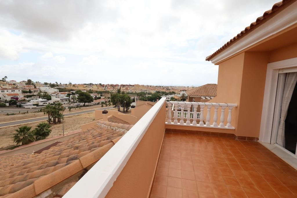 Huis te koop in San Miguel de Salinas | 3 slaapkamers H5412595