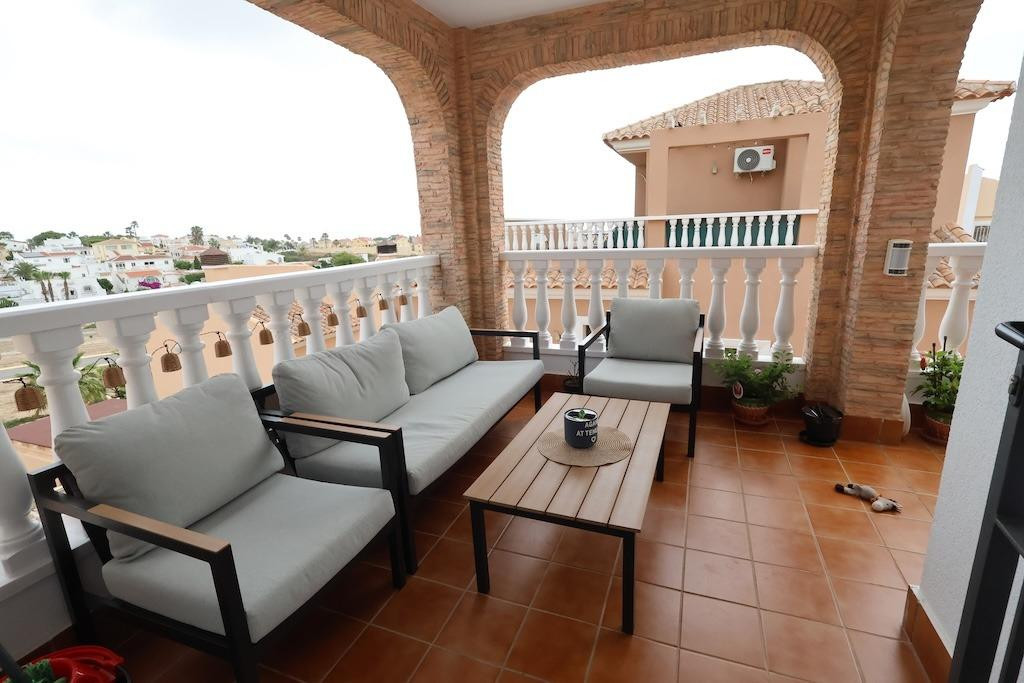 Huis te koop in San Miguel de Salinas | 3 slaapkamers H5412595