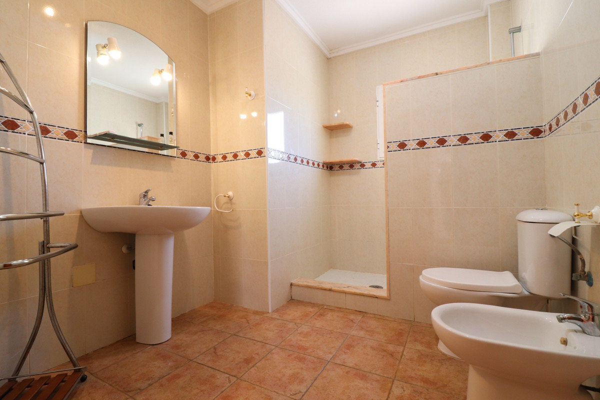 Huis te koop in San Miguel de Salinas | 3 slaapkamers H5418253