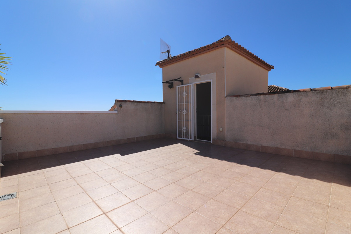 Huis te koop in San Miguel de Salinas | 3 slaapkamers H5418253