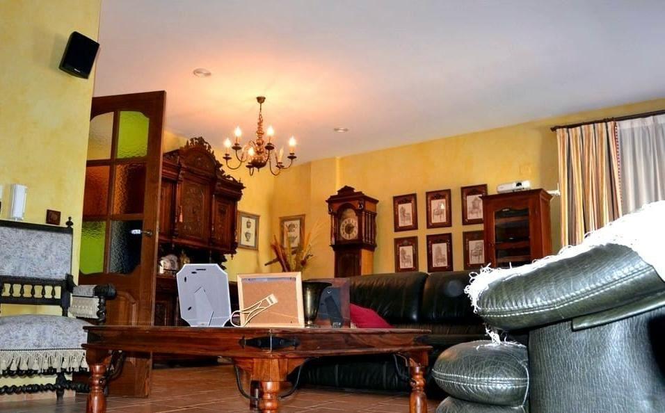 Huis te koop in San Miguel de Salinas | 4 slaapkamers H5435254