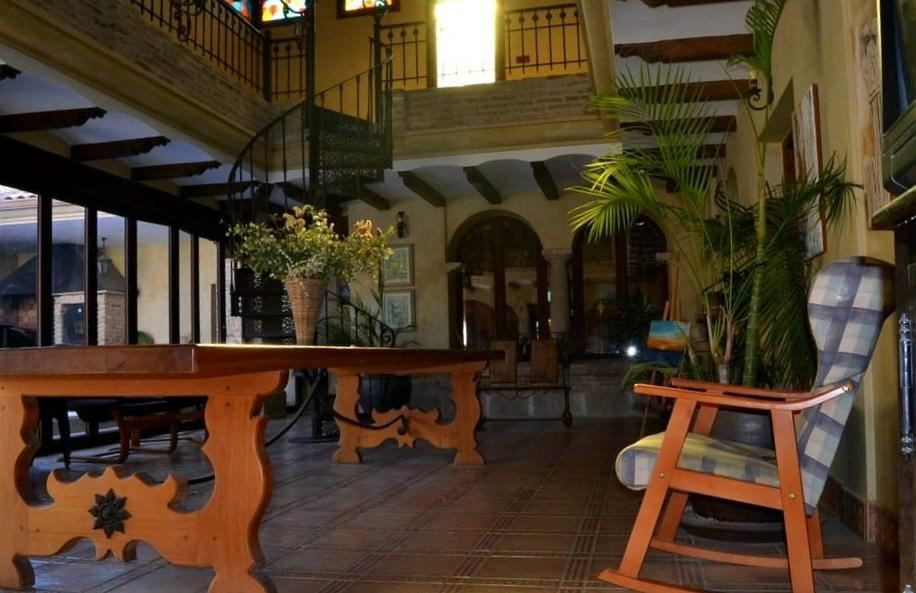 Huis te koop in San Miguel de Salinas | 4 slaapkamers H5435254