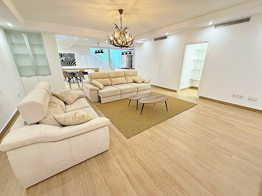 Huis te koop in San Miguel de Salinas | 5 slaapkamers H5456221