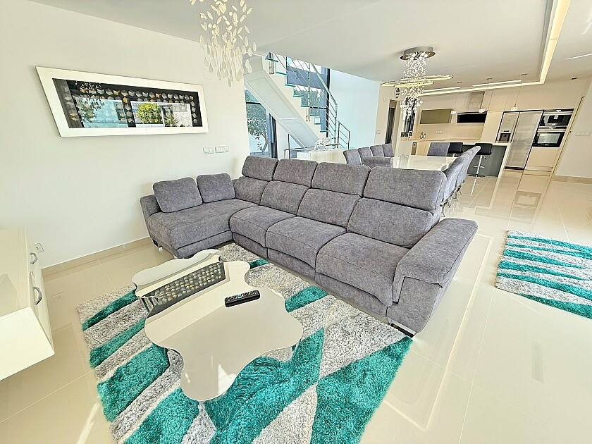 Huis te koop in San Miguel de Salinas | 5 slaapkamers H5456221