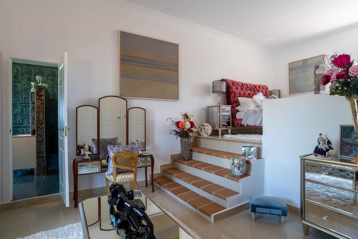 Huis te koop in San Miguel de Salinas | 4 slaapkamers H5462545