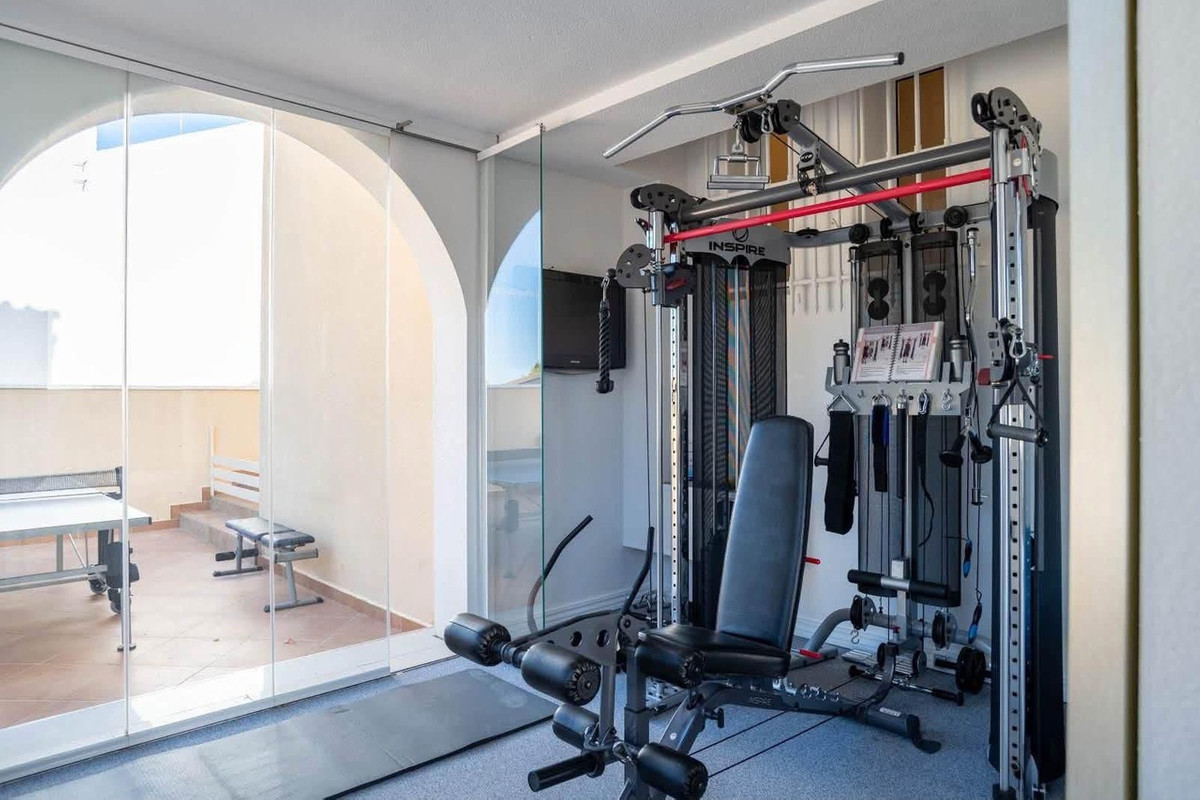 Huis te koop in San Miguel de Salinas | 4 slaapkamers H5462545