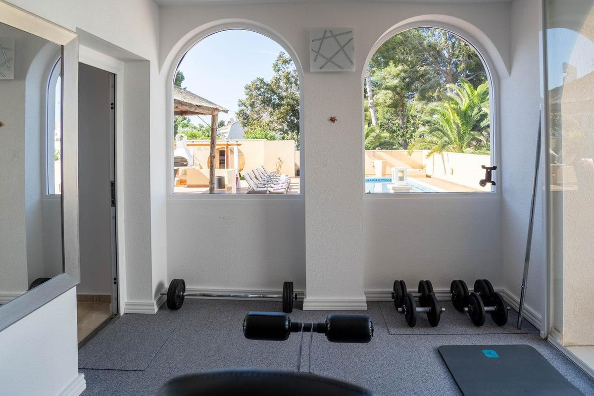 Huis te koop in San Miguel de Salinas | 4 slaapkamers H5462545