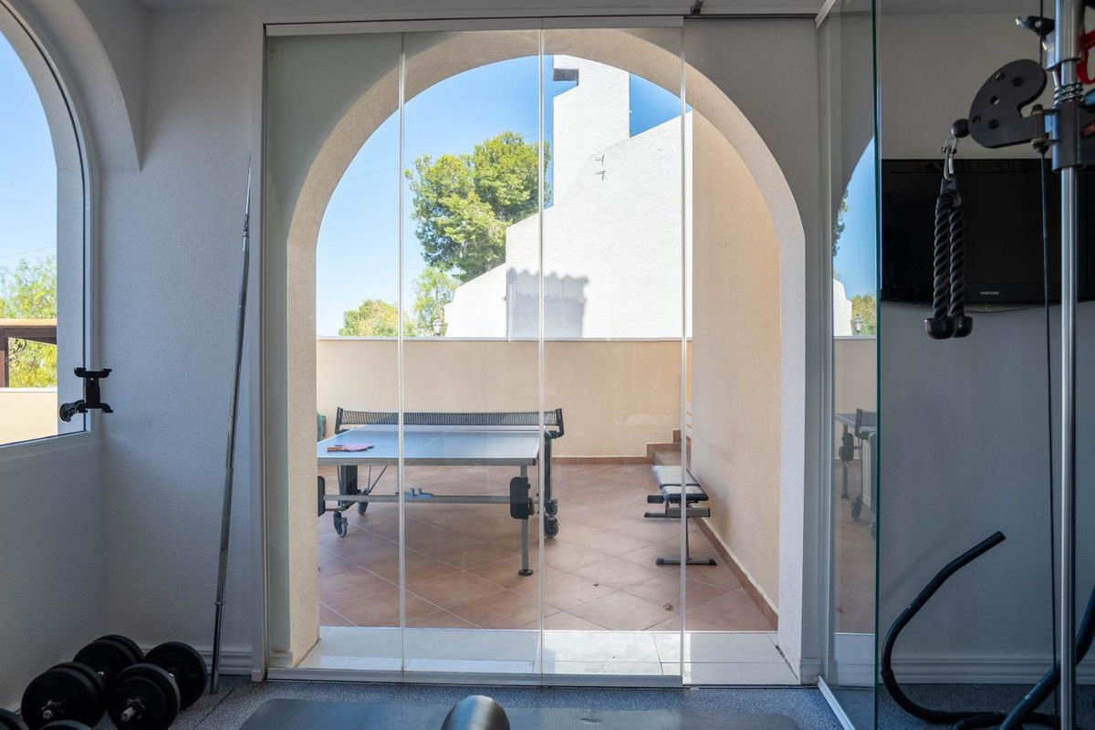 Huis te koop in San Miguel de Salinas | 4 slaapkamers H5462545