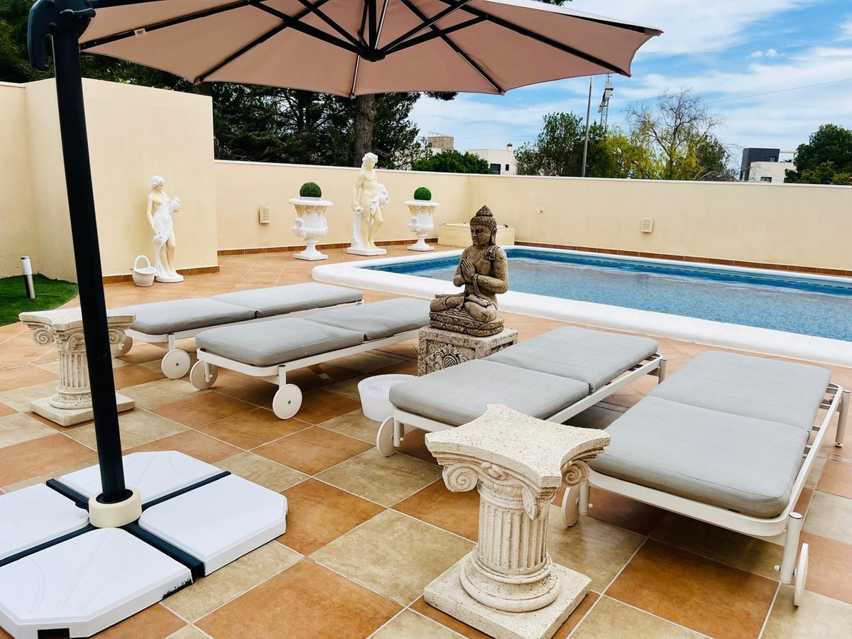 Huis te koop in San Miguel de Salinas | 4 slaapkamers H5462545