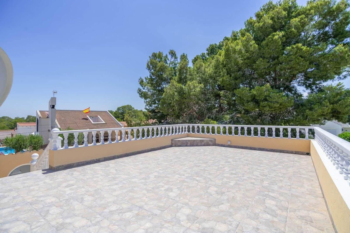 Huis te koop in San Miguel de Salinas | 4 slaapkamers H5462545