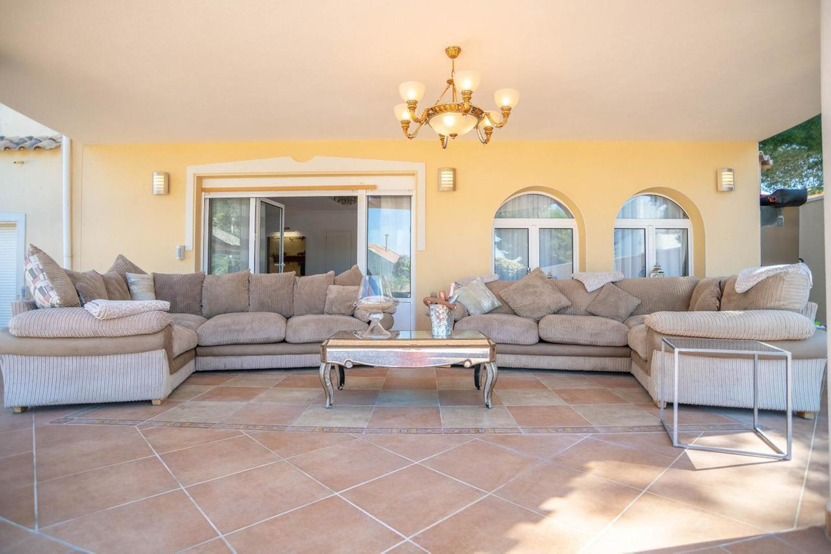 Huis te koop in San Miguel de Salinas | 4 slaapkamers H5462545