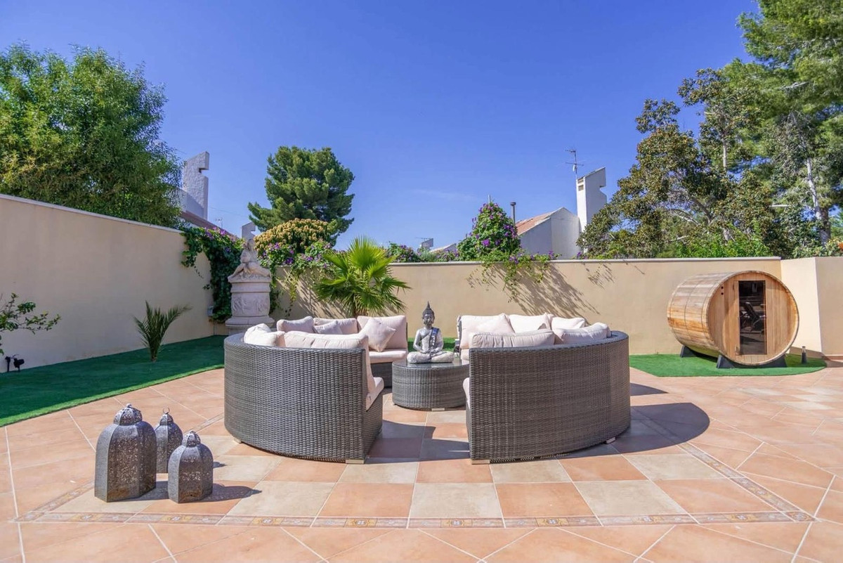 Huis te koop in San Miguel de Salinas | 4 slaapkamers H5462545