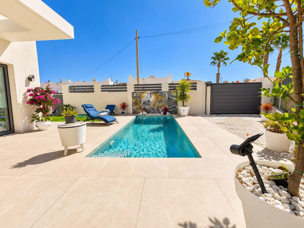 Property main view 33