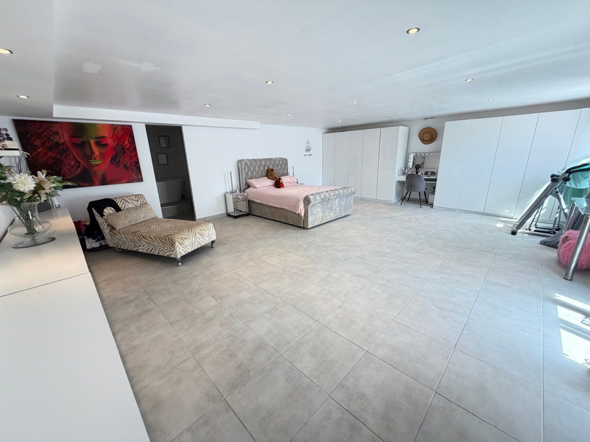 Property main view 19