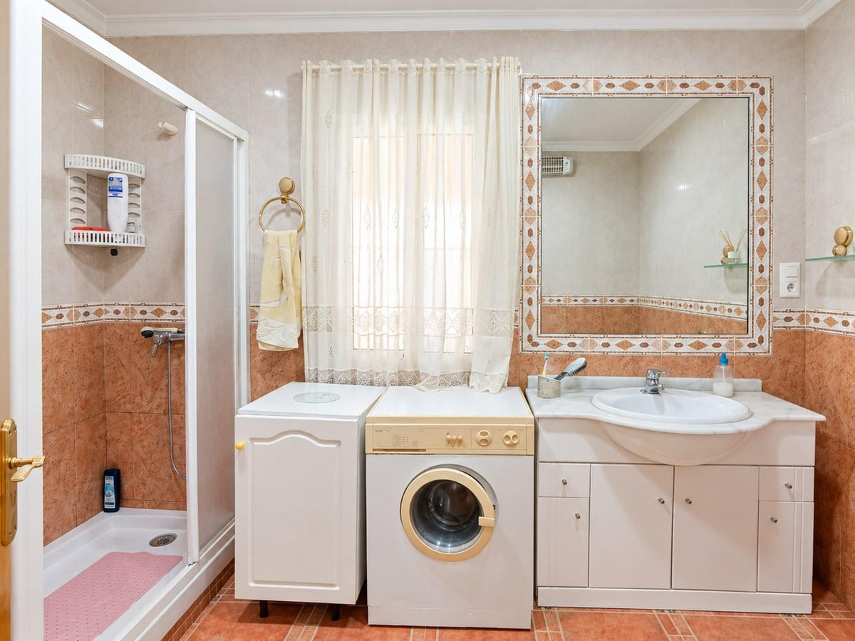 Property main view 33