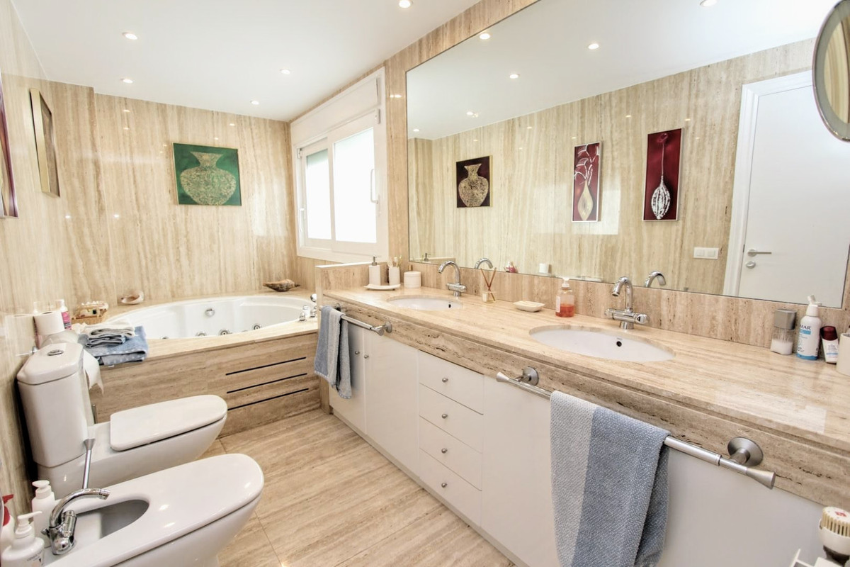 Property main view 12