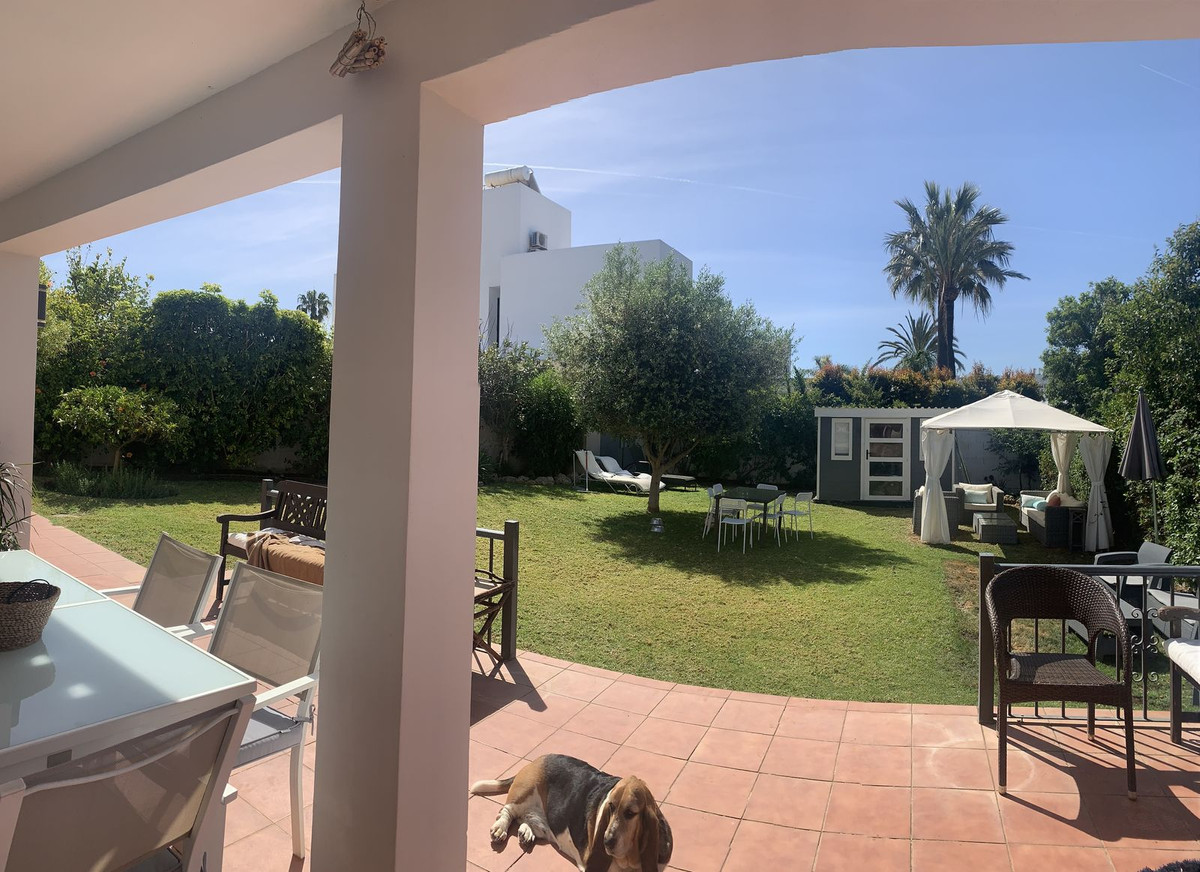 Huis te koop in San Pedro de Alcántara | 5 slaapkamers H4294702