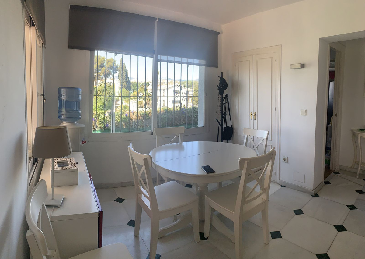 Huis te koop in San Pedro de Alcántara | 5 slaapkamers H4294702