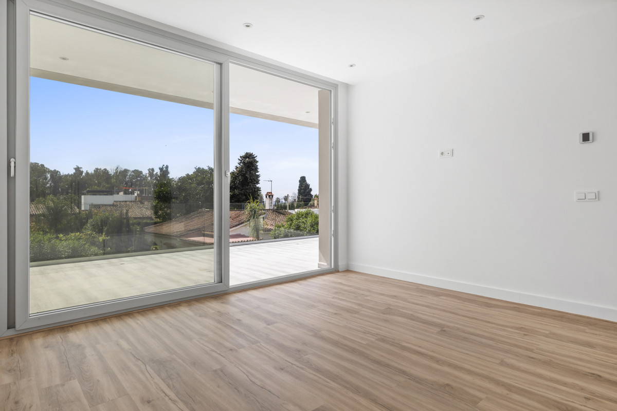 Property main view 44