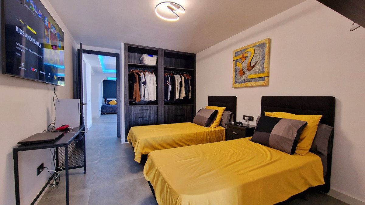 Property main view 16