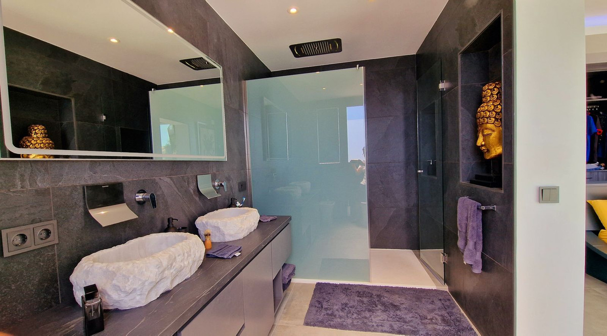 Property main view 25