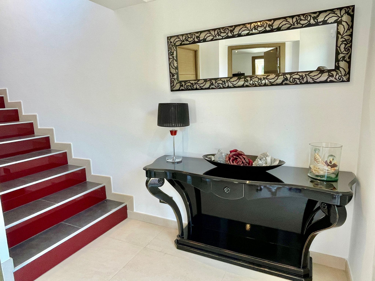 Huis te koop in San Pedro de Alcántara | 8 slaapkamers H4631002