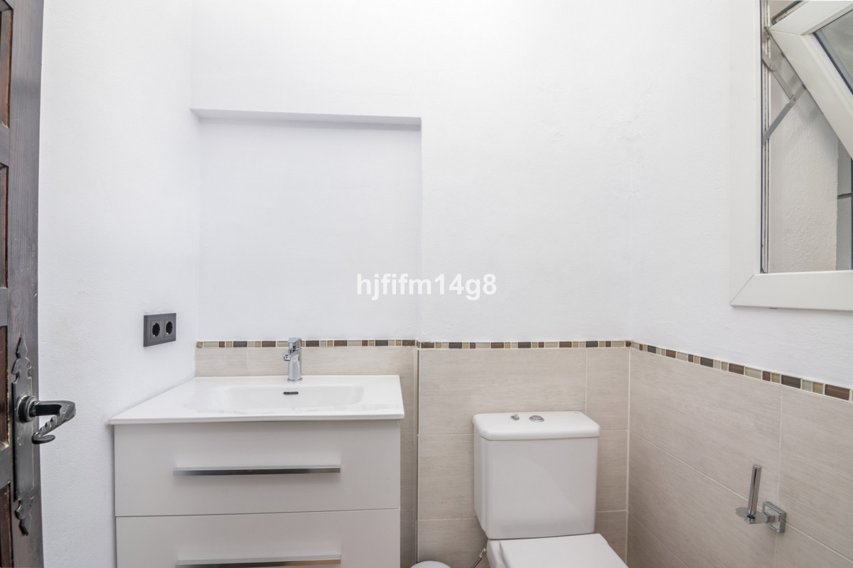 Huis te koop in San Pedro de Alcántara | 7 slaapkamers H4646440