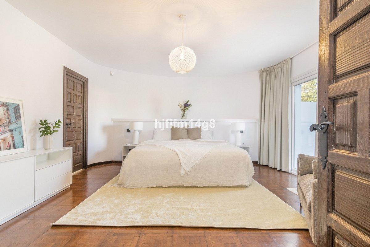 Huis te koop in San Pedro de Alcántara | 7 slaapkamers H4646440