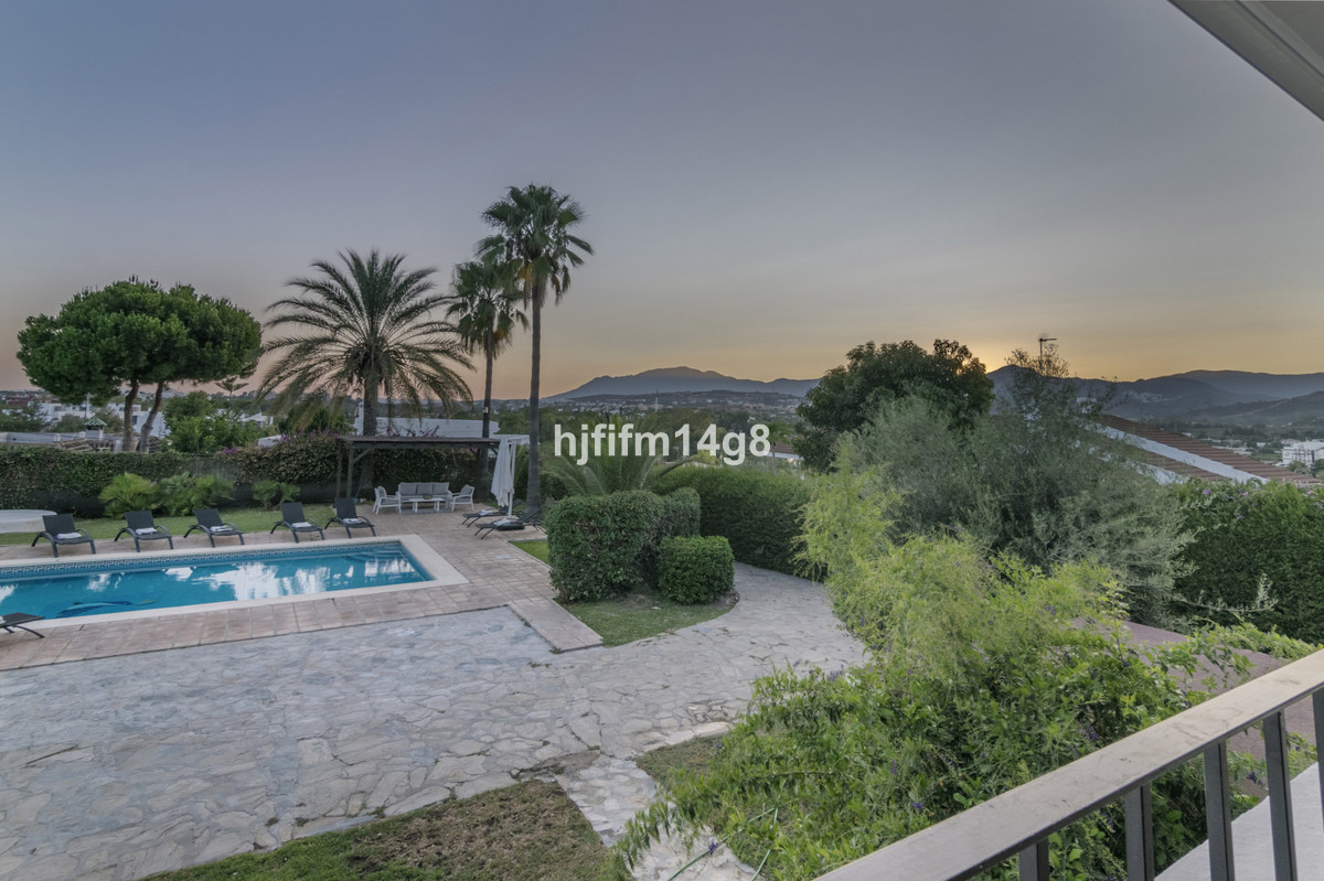 Huis te koop in San Pedro de Alcántara | 7 slaapkamers H4646440