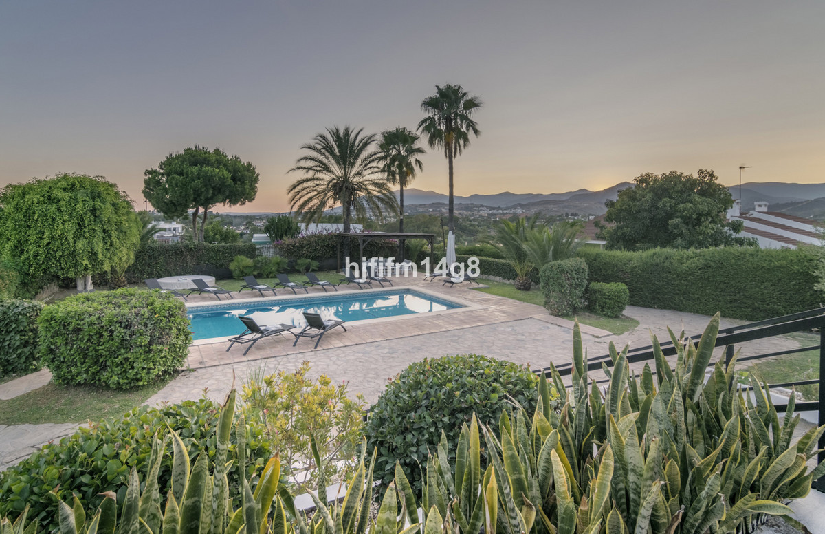 Huis te koop in San Pedro de Alcántara | 7 slaapkamers H4646440