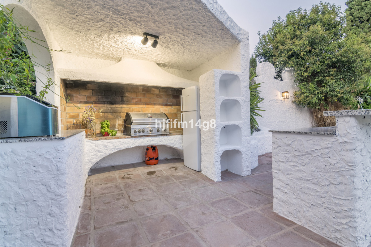 Huis te koop in San Pedro de Alcántara | 7 slaapkamers H4646440