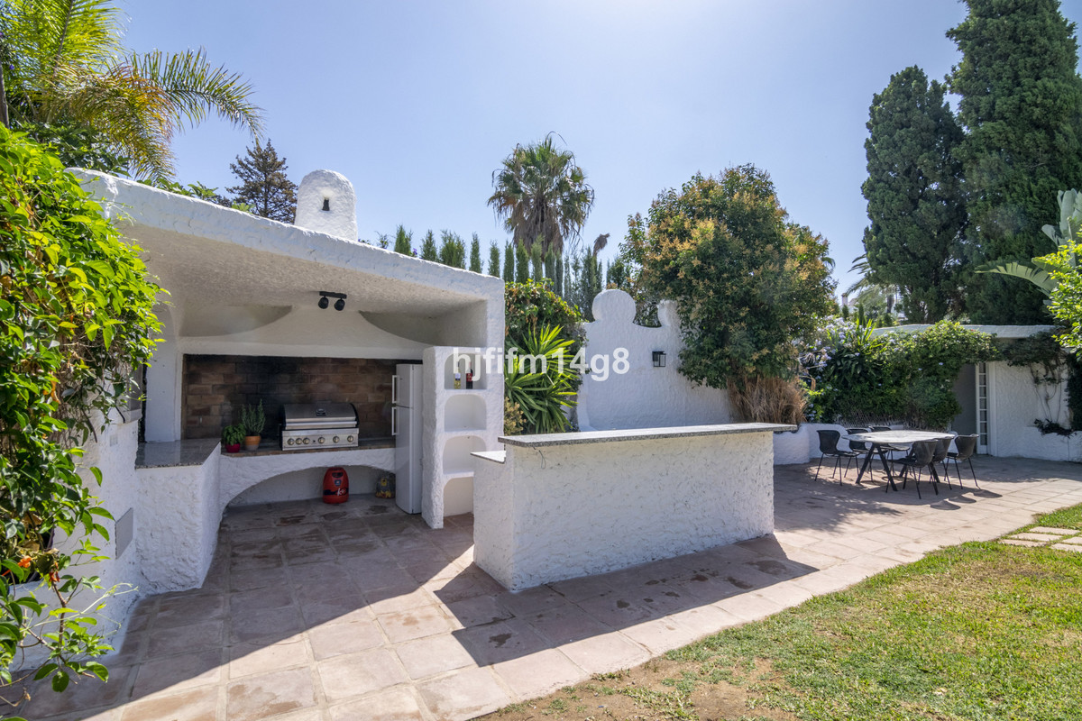 Huis te koop in San Pedro de Alcántara | 7 slaapkamers H4646440