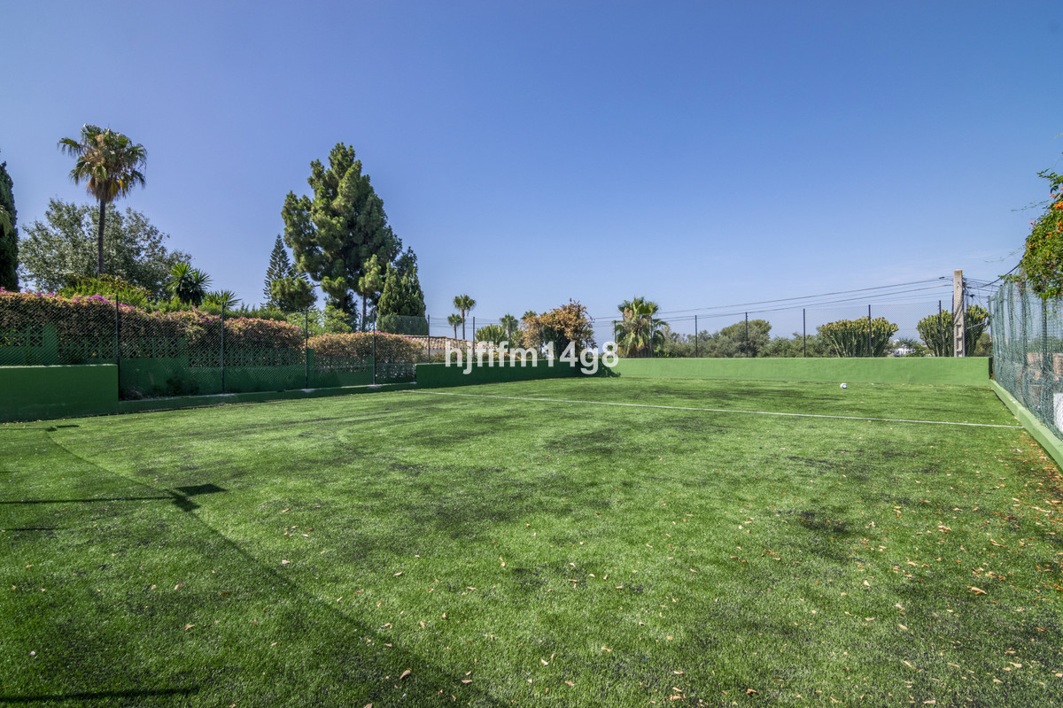 Huis te koop in San Pedro de Alcántara | 7 slaapkamers H4646440