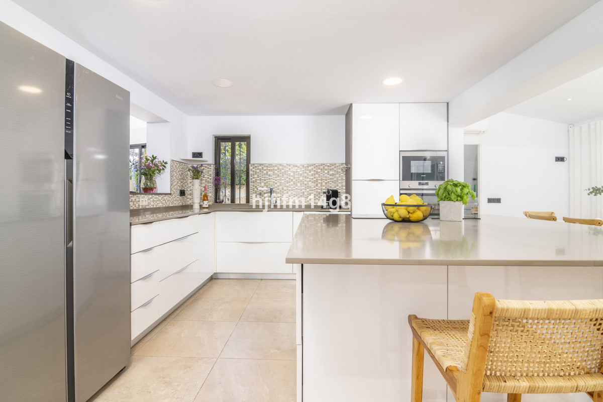 Huis te koop in San Pedro de Alcántara | 7 slaapkamers H4646440