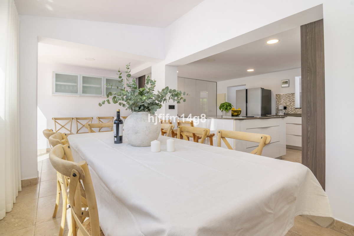 Huis te koop in San Pedro de Alcántara | 7 slaapkamers H4646440