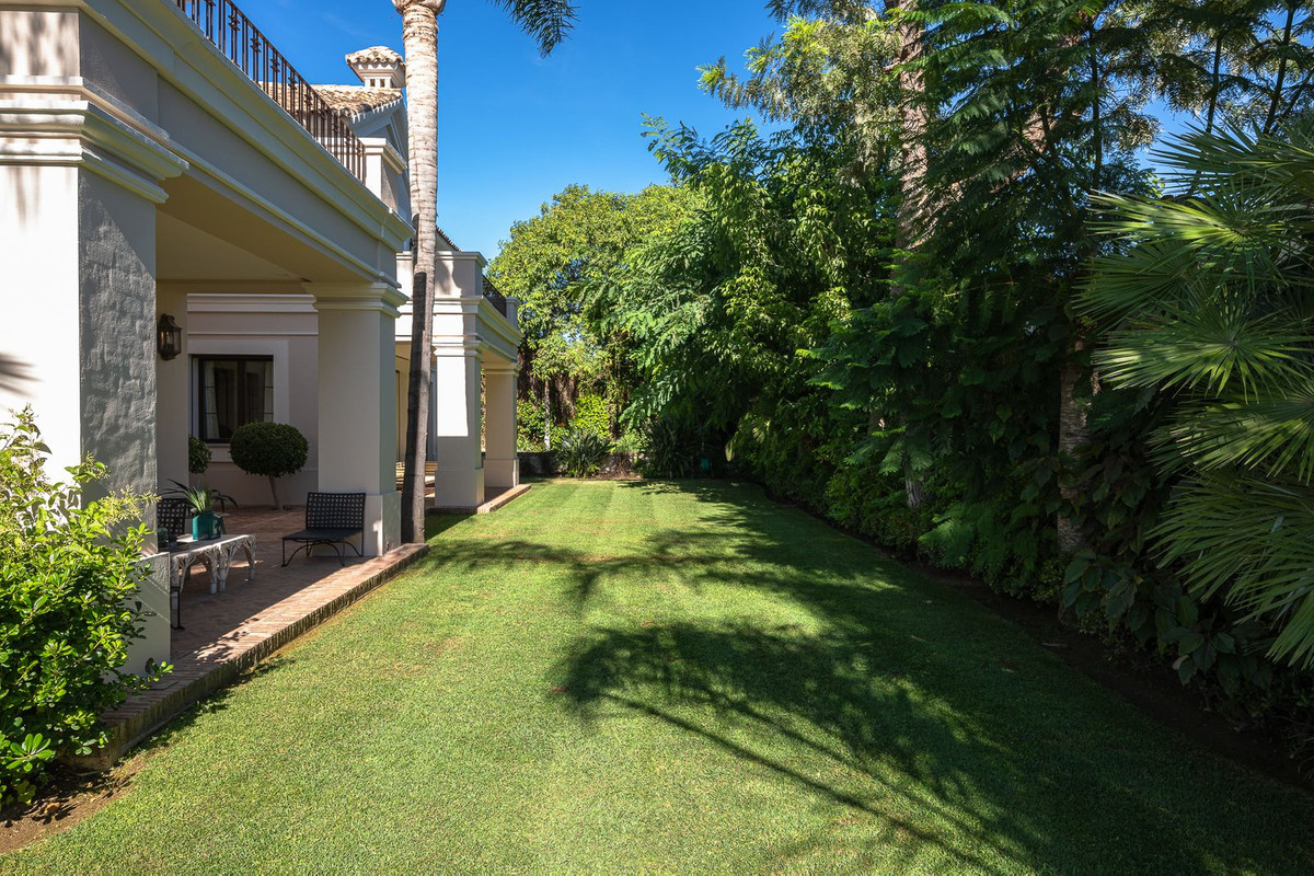 Vrijstaande Villa in San Pedro de Alcántara-80