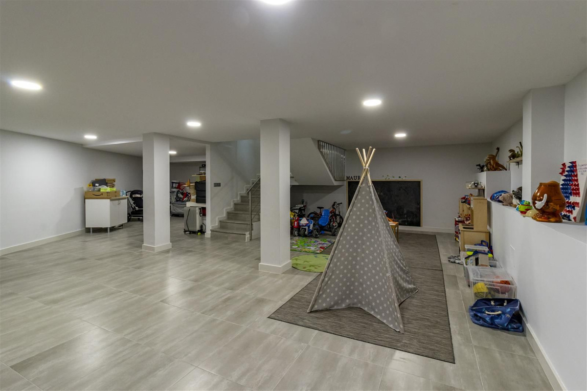 Huis te koop in San Pedro de Alcántara | 3 slaapkamers H4918621