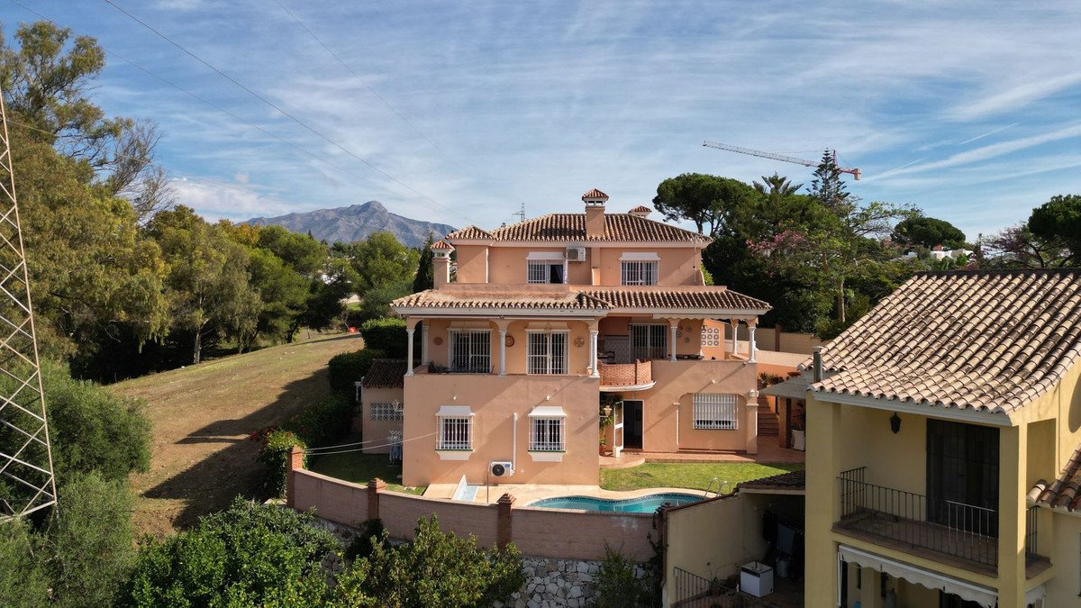 Vrijstaande Villa in San Pedro de Alcántara-2