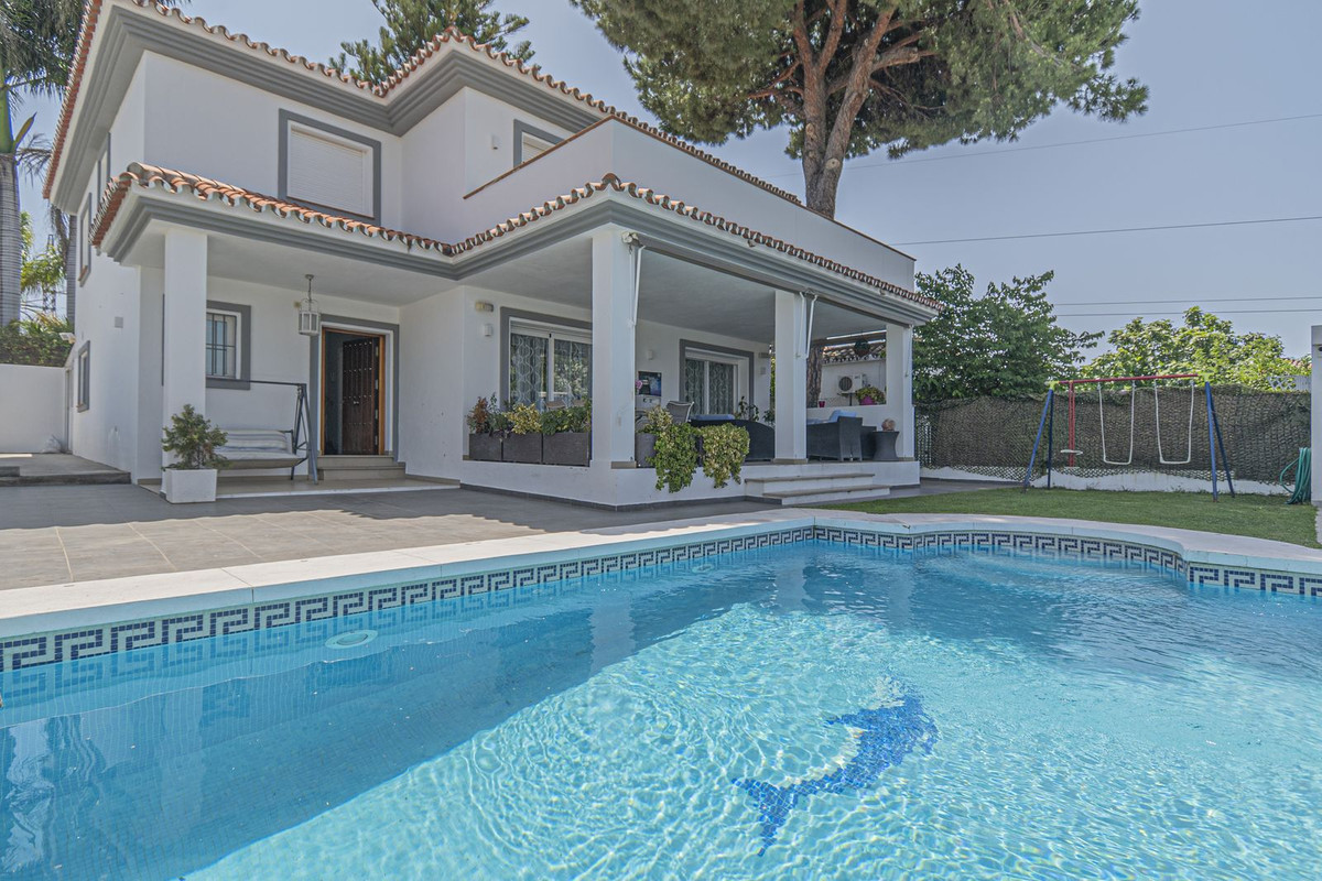 Huis te koop in San Pedro de Alcántara | 5 slaapkamers H5076394