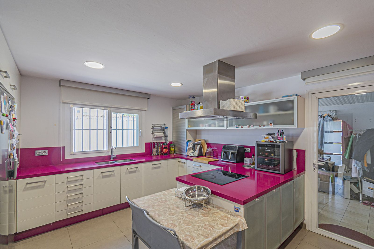 Huis te koop in San Pedro de Alcántara | 5 slaapkamers H5076394
