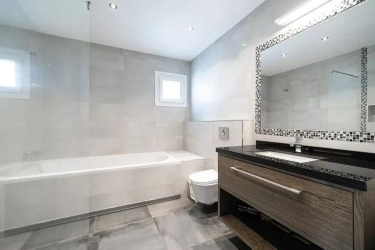 House for sale in San Pedro de Alcántara | 3 bedrooms H5126443