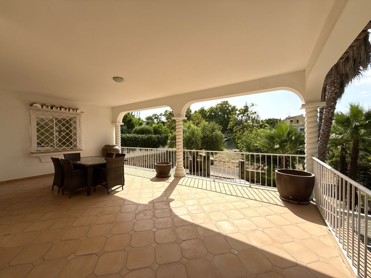 House for sale in San Pedro de Alcántara | 3 bedrooms H5129566